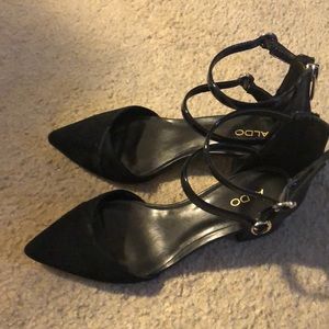 Black Aldo pointy low heel shoes